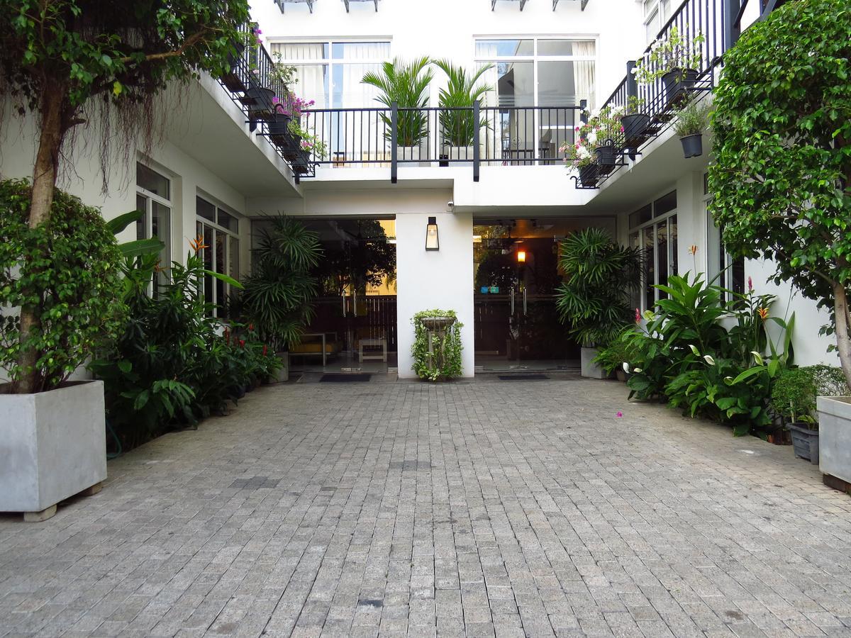 Chapelton House Bed and Breakfast Colombo Exteriör bild