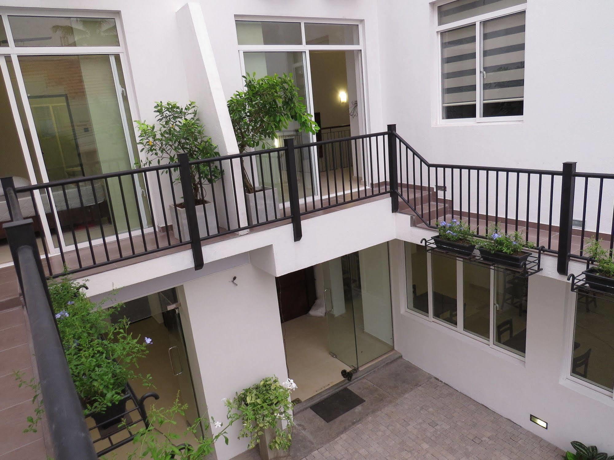 Chapelton House Bed and Breakfast Colombo Exteriör bild