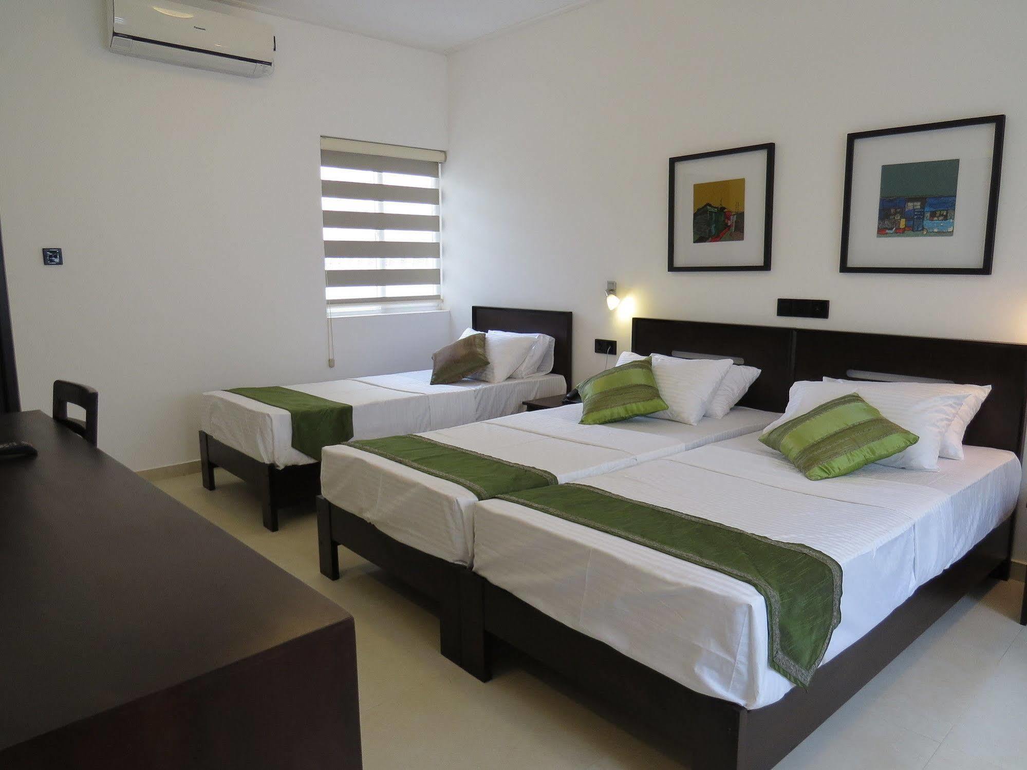 Chapelton House Bed and Breakfast Colombo Exteriör bild