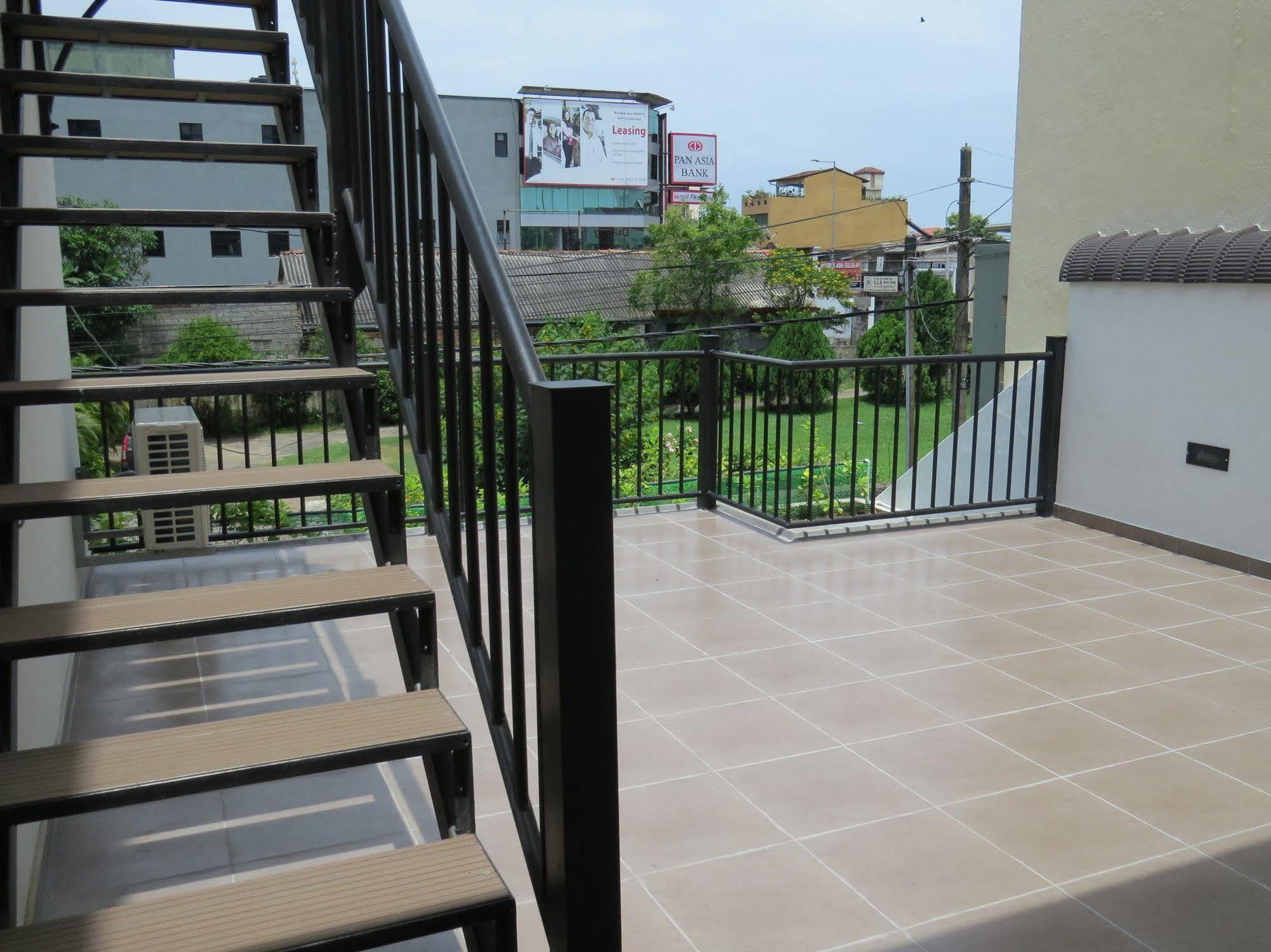 Chapelton House Bed and Breakfast Colombo Exteriör bild