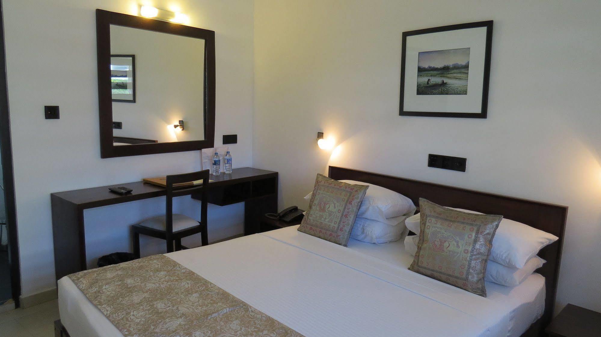 Chapelton House Bed and Breakfast Colombo Exteriör bild