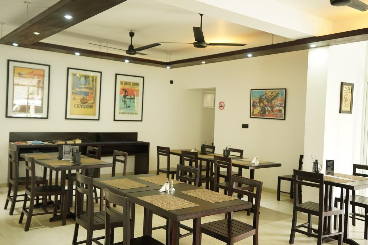 Chapelton House Bed and Breakfast Colombo Exteriör bild