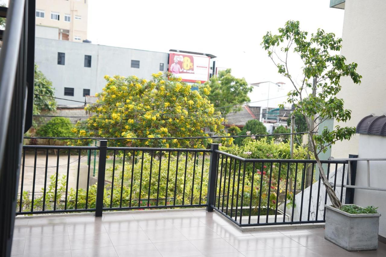 Chapelton House Bed and Breakfast Colombo Exteriör bild